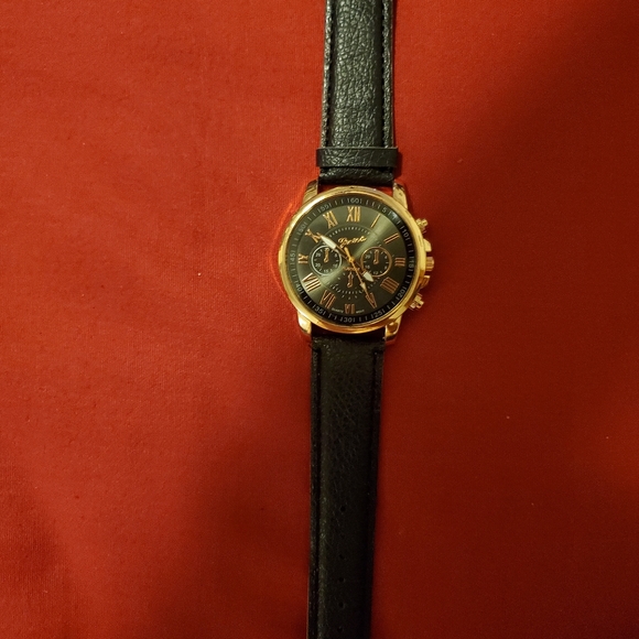 Mens watch - Picture 2 of 3